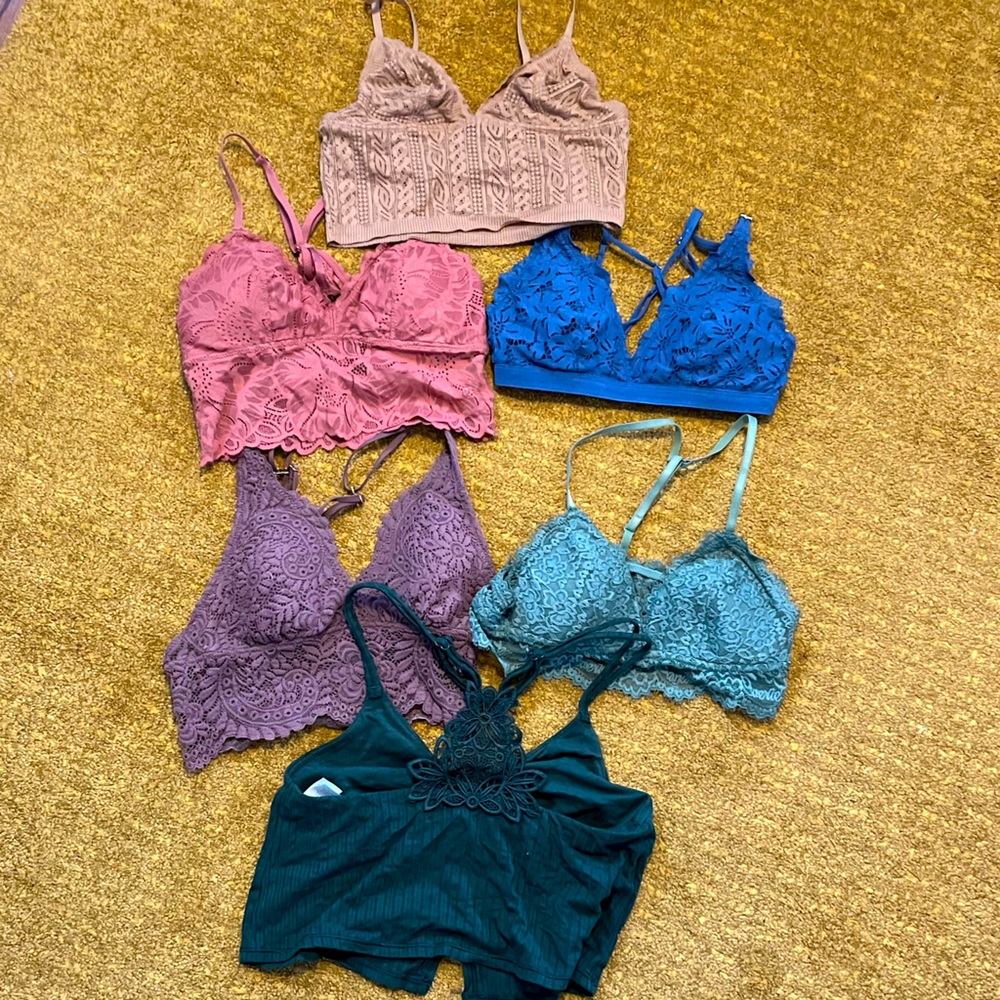 SIX aerie lacy bralettes! - Picture 9 of 11